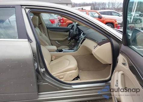 2010 Cadillac Cts Standard z USA, uszkodzony, nr VIN 1G6DL5EV8A0113144